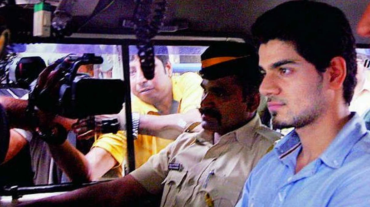 Sooraj Pancholi, son of actor Aditya Pancholi, being produced at a court in Mumbai concerning the Jiah Khan death case in 2013. 