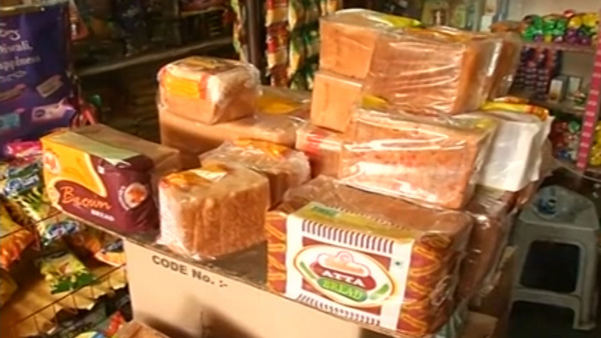 Bread samples across Delhi have been found to contain harmful carcinogenic chemicals by Centre For Science and Environment (CSE), a scientific body. (Photo: ANI screengrab)