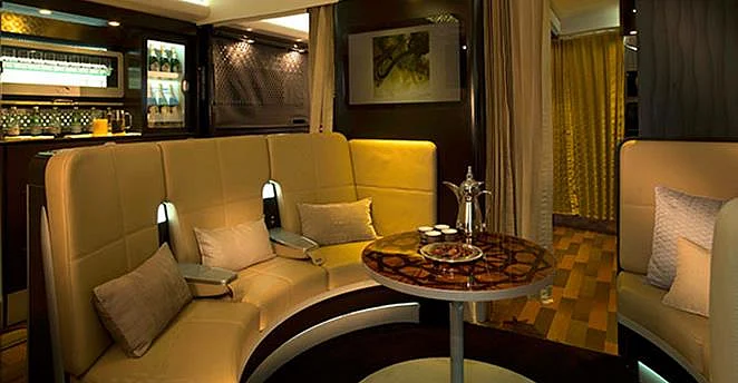 The bar corner on The Residence. (Photo: Etihad Airways)