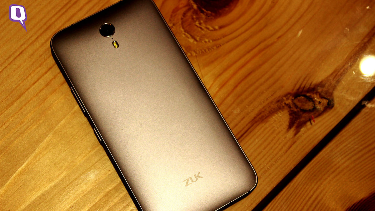 Zuk Z1 from Lenovo is the first phone, besides the OnePlus One and Yu phones, to get CyanogenMod. 