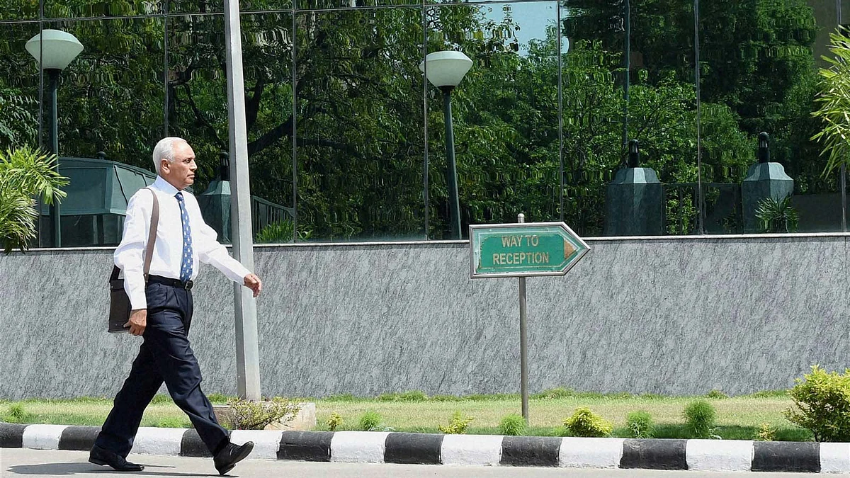 The former Air Chief has been alleged of reducing the flying ceiling of helicopters from 6,000m to 4,500m (15,000ft), which made AgustaWestland helicopters be part of the race to bagging deals. (Photo: PTI)