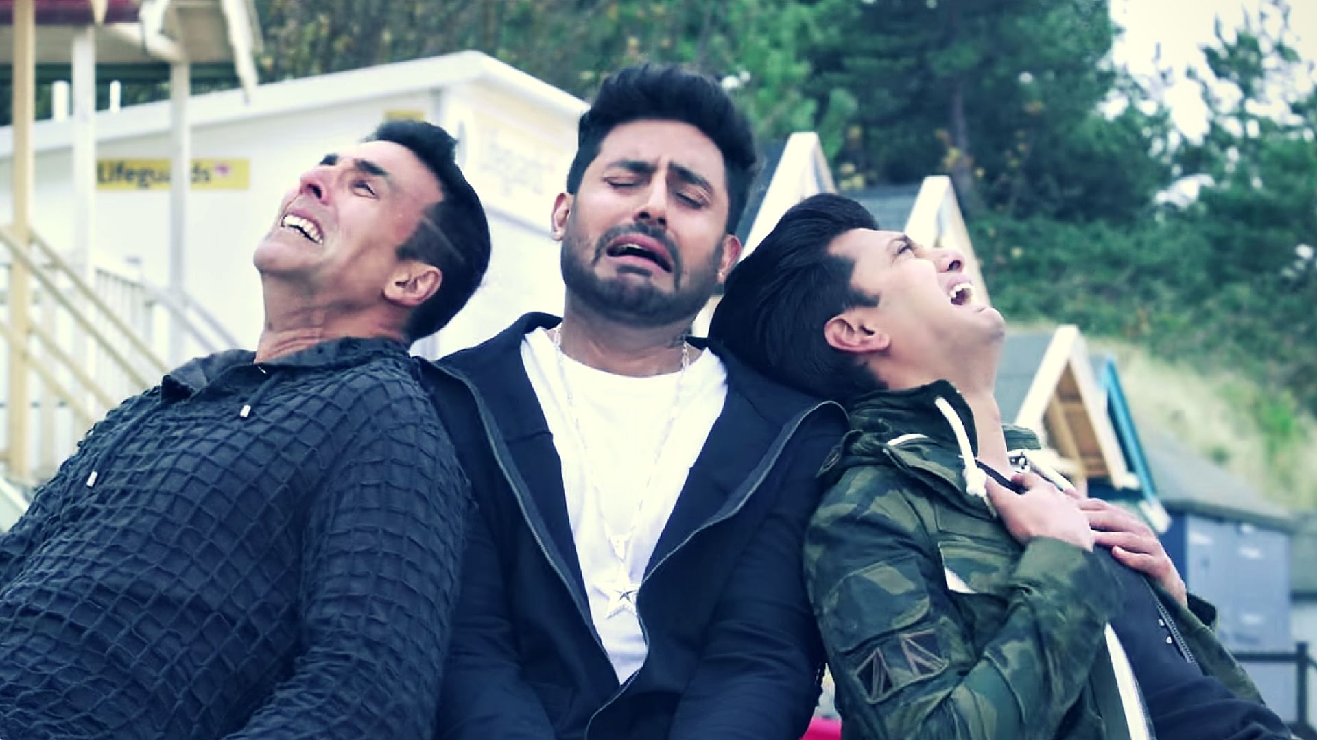 Akshay, Ritesh, Abhishek Cry Their Hearts Out, But We're Laughing