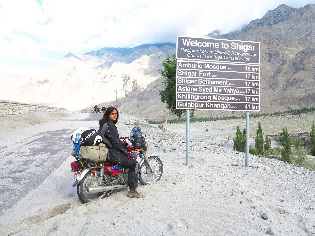 Zenith Irfan is the first Pakistani woman to take a solo trip to Kashmir.