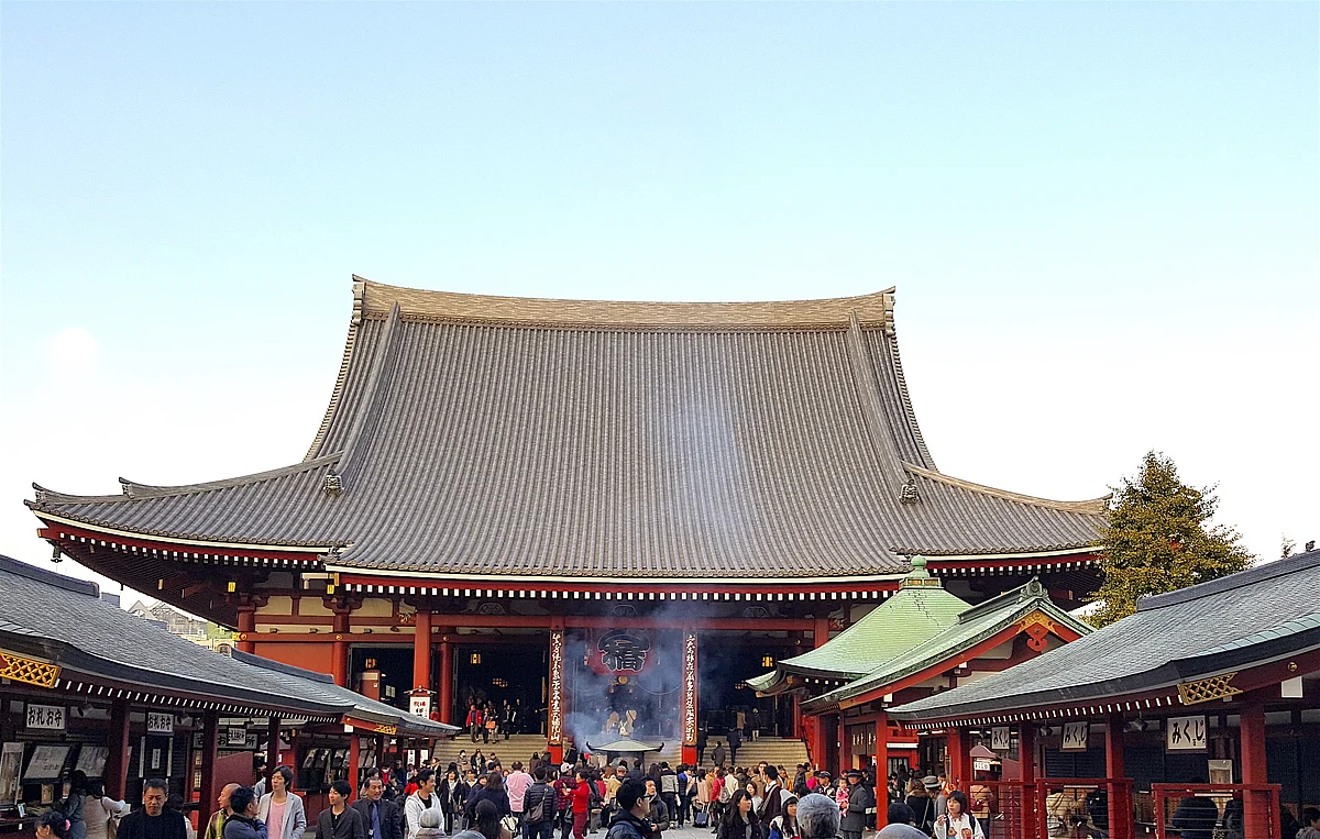 The Asakusa shrine is a stark contrast to the high-rise buildings in the vicinity. (Photo Courtesy: Ashwin Rajagopalan)