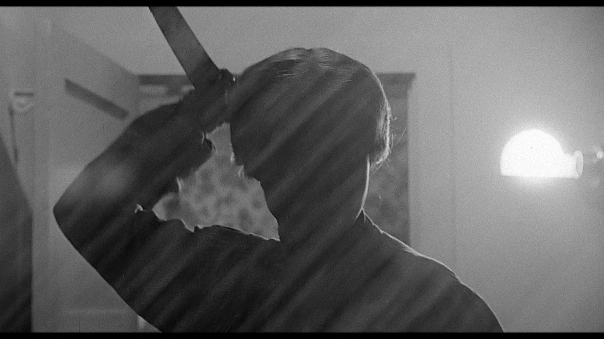 Mommy comes hunting in <i>Psycho</i>
