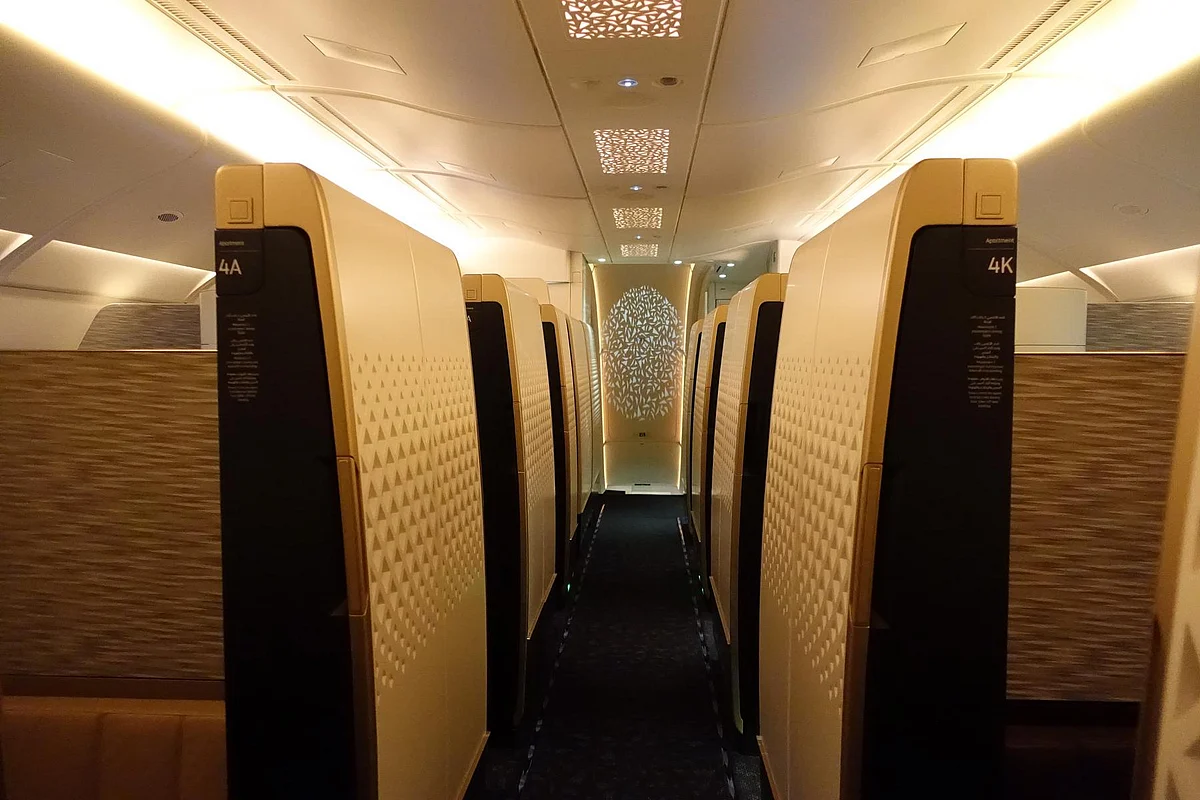 The aisle on the Etihad The Residence looks majestic. (Photo: Etihad Airways)
