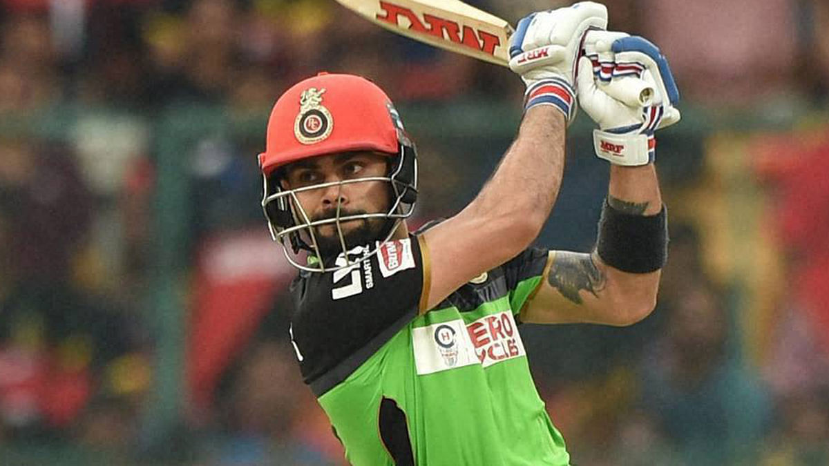 The Quint takes a look at the five records set by Kohli and De Villiers in the IPL match against Gujarat Lions.