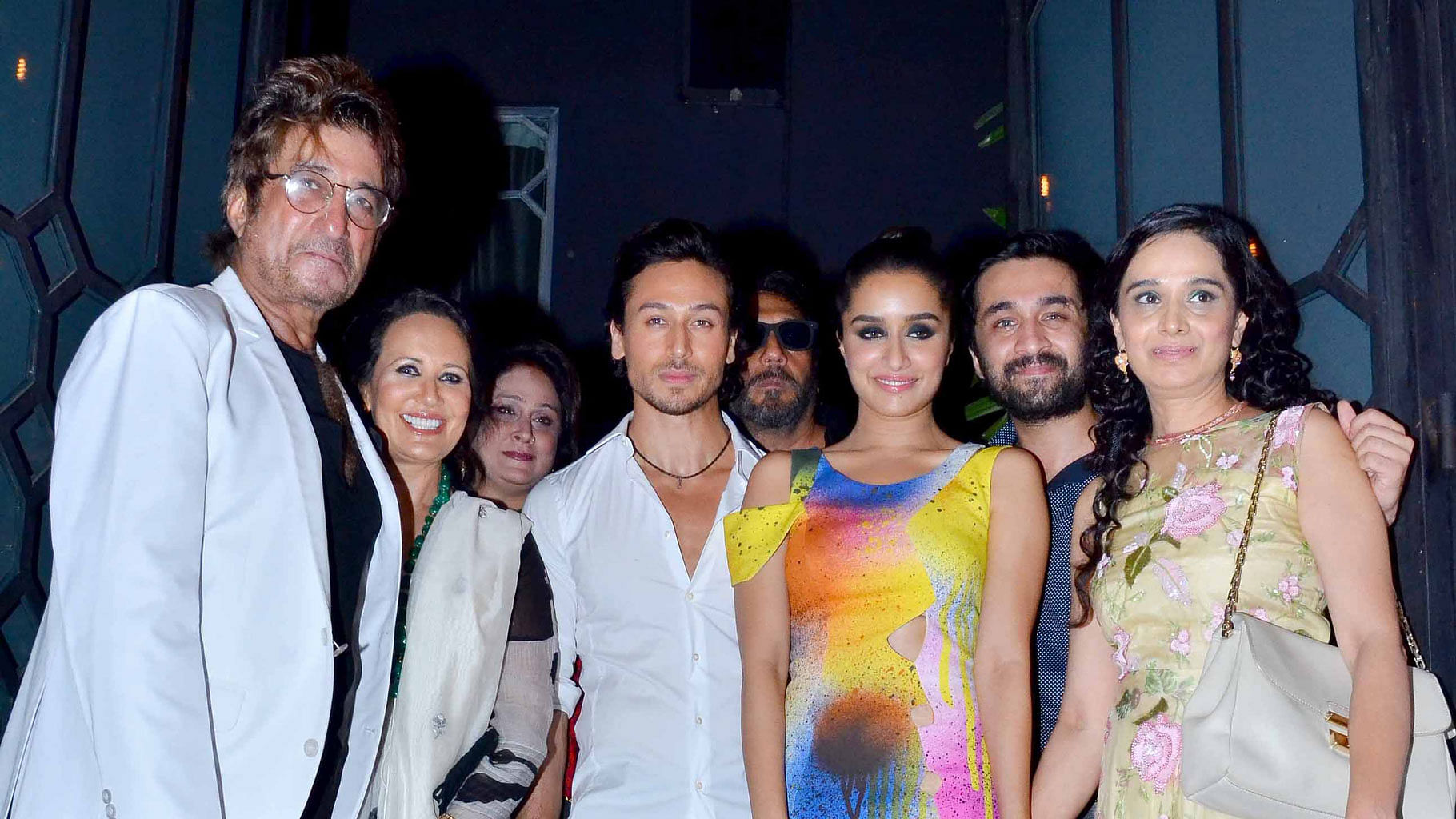 The <i>Baaghi </i>stars in a perfect family picture. (Photo: Yogen Shah)