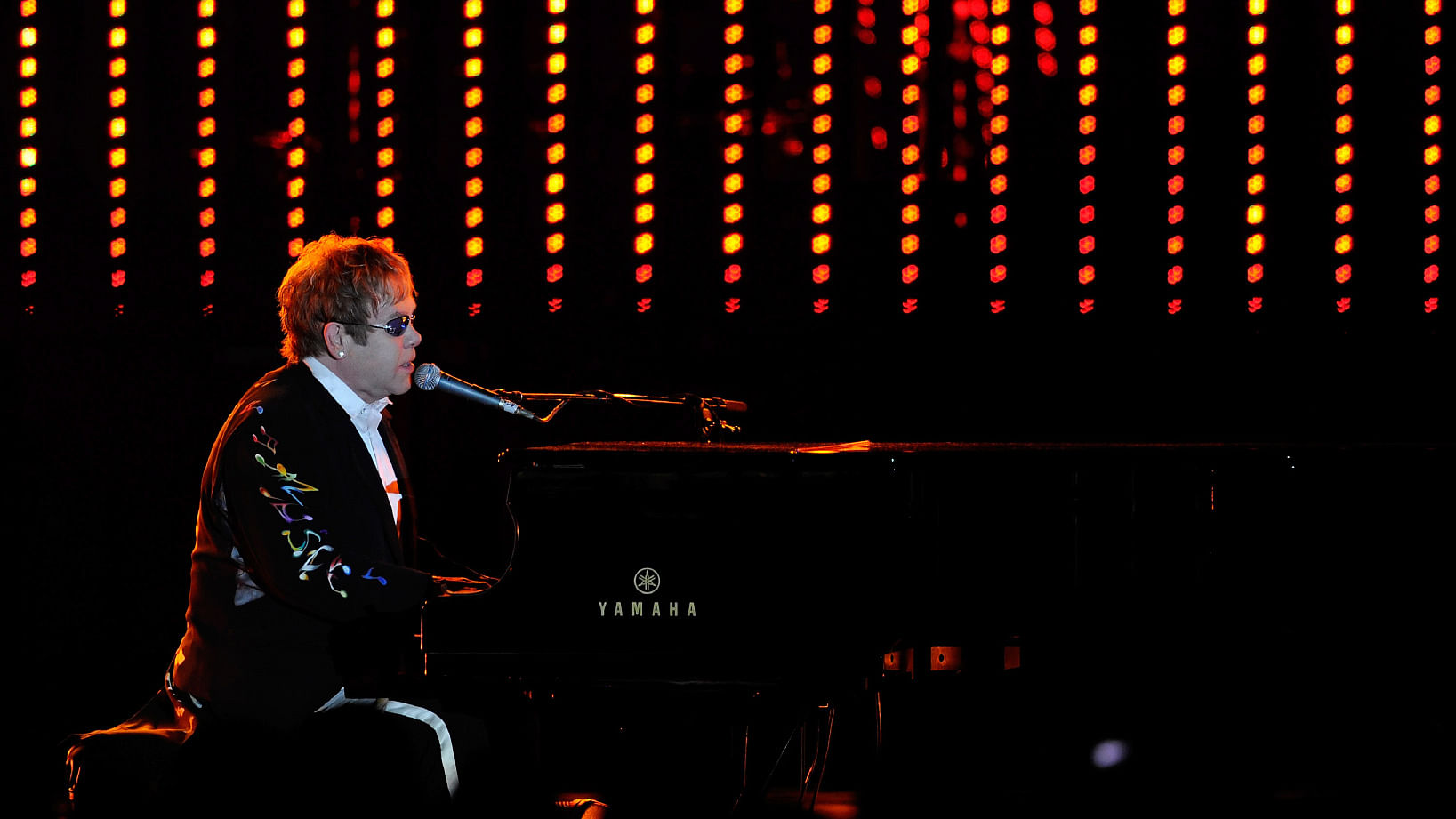 Elton John in concert. (Photo: iStock)