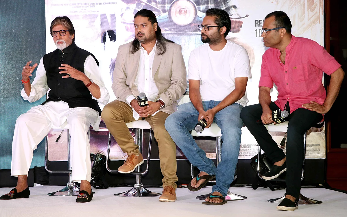 Amitabh with Clinton Cerejo, Ribhu Dasgupta and Amitabh Bhattacharya. (Photo: Yogen Shah)