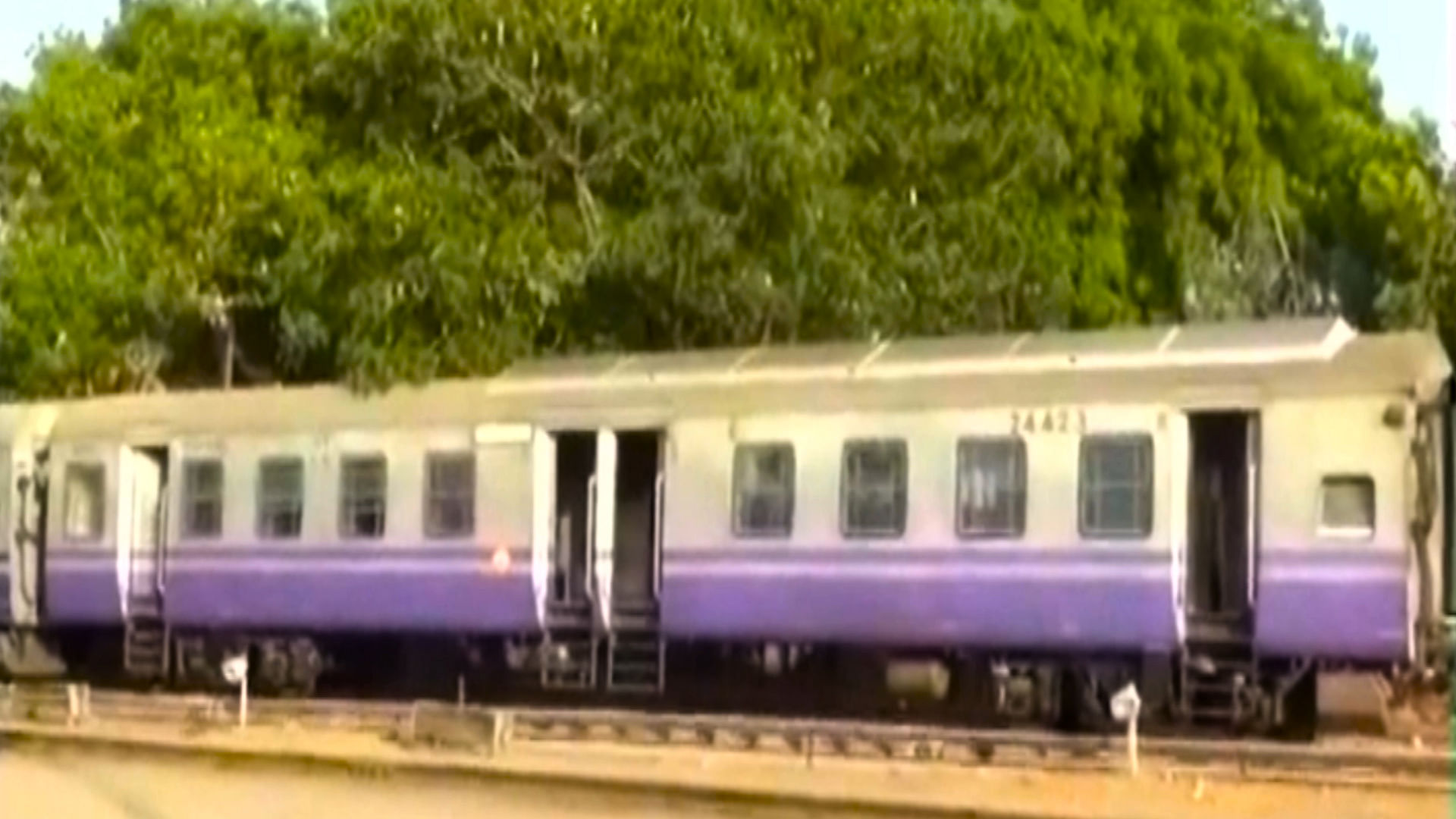 Train coach with solar panels fitted on the roof. (Photo: ANI Screengrab)