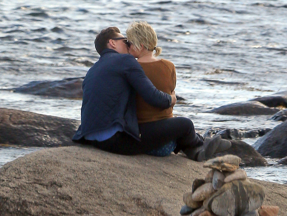 Tom Hiddleston and Taylor Swift caught cosying up on camera. Check out the pictures here!