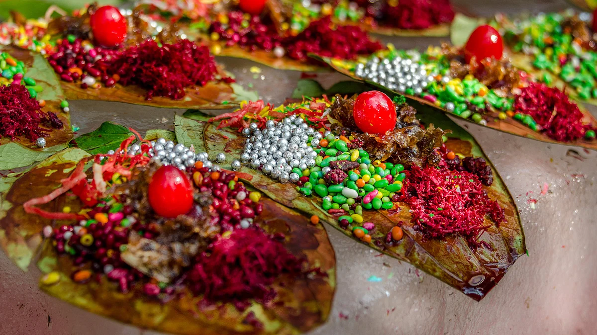 Mmmmmmm! Depending on the dosage, it’s either nicotine or cocaine. It’s a stimulant, it’s psychoactive and it’s Mmmmmmmmm! That’s what I call a <b><i>package</i></b> deal. (Photo: iStockphoto)