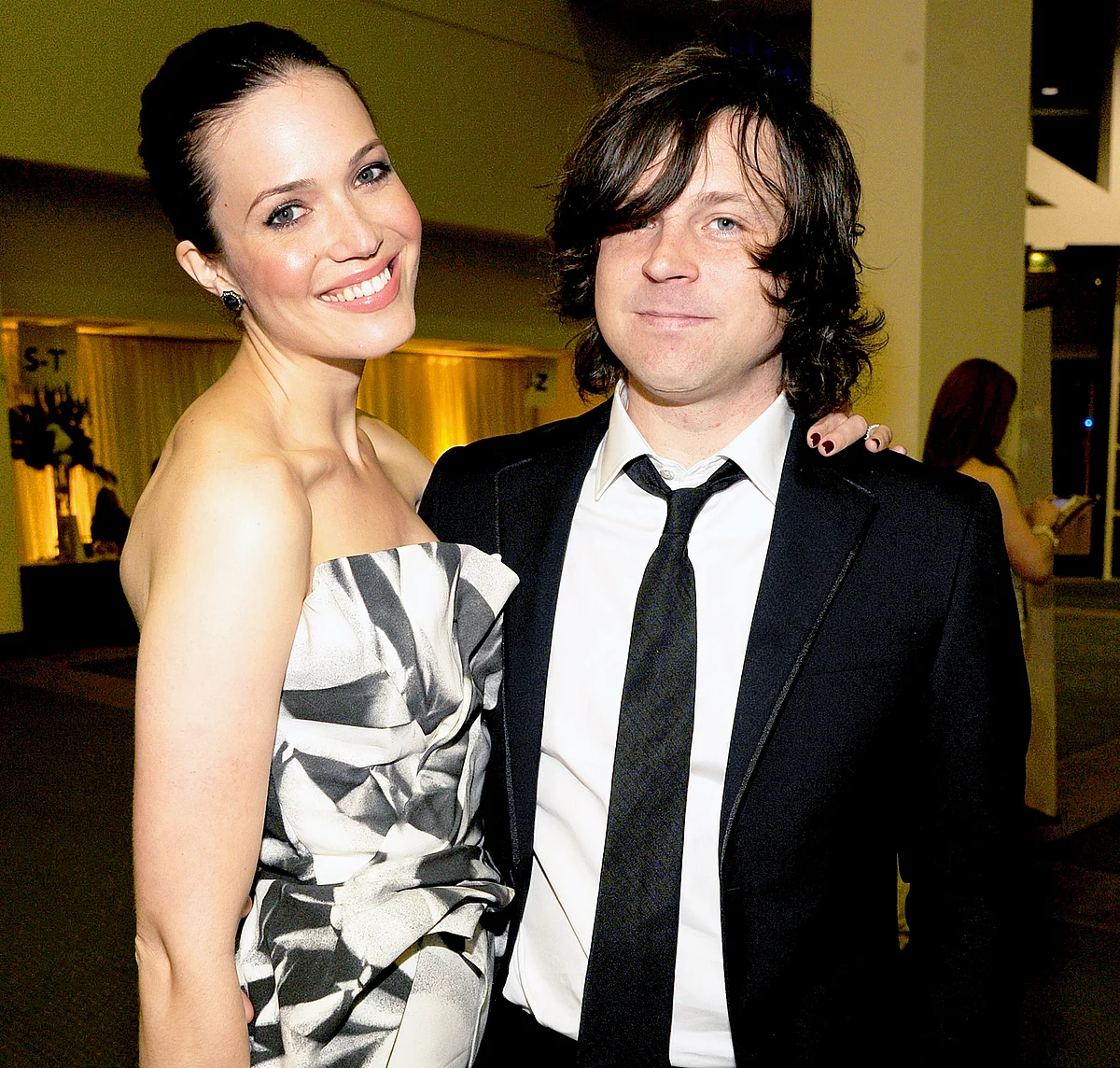 Mandy Moore and Ryan Adams split after a marriage of six years (Photo courtesy: Twitter)