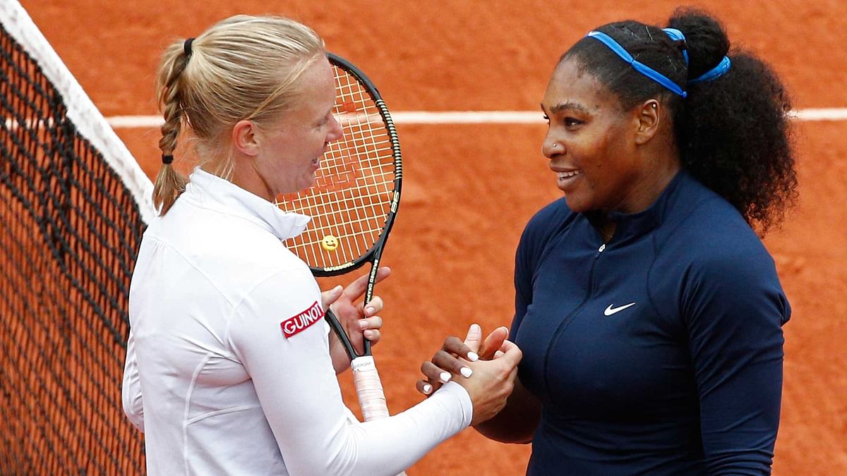 Slumpy Serena Williams Moves Into French Open Finals