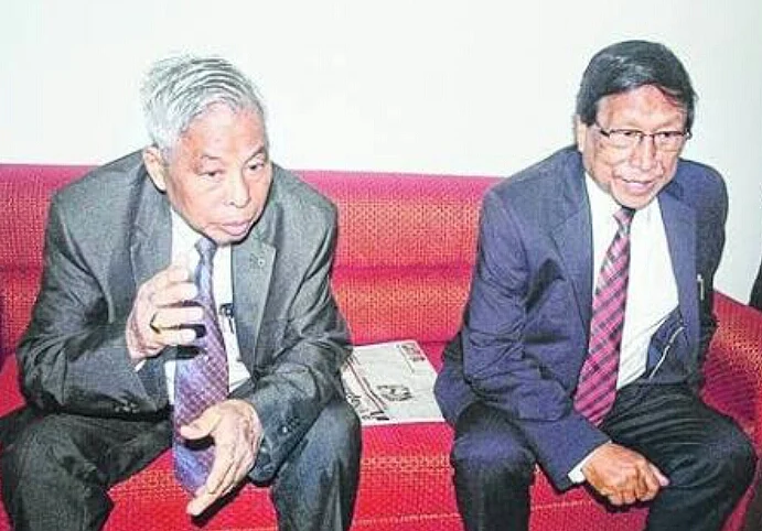 Isak Chisi Swu with Thuingaleng Muivah one of the founding fathers of NSCN-IM (Photo: Maina Dutta)