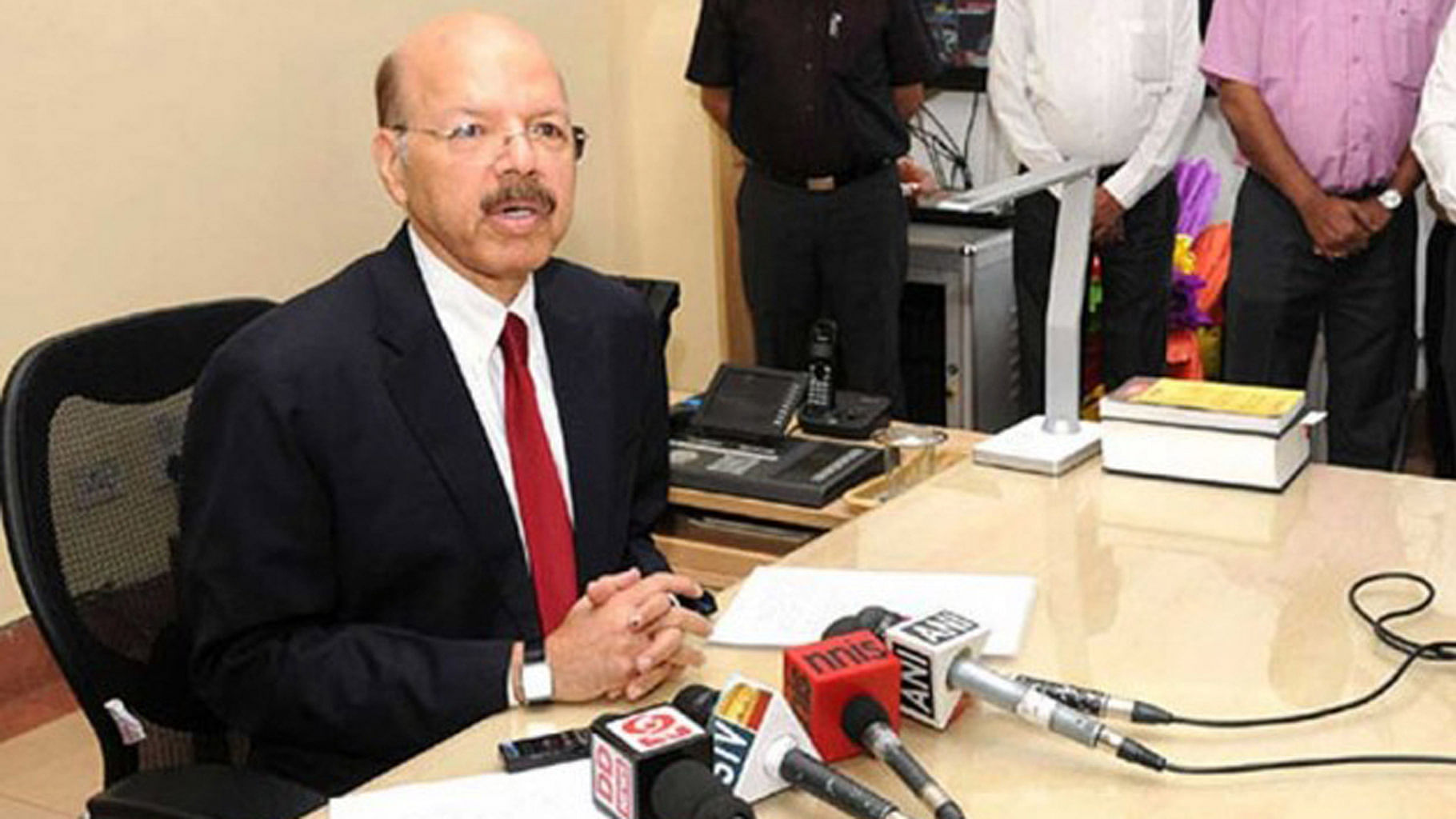  Chief Election Commissioner Nasim Zaidi and Election Commissioner AK Joti met on Thursday to decide the fate of the elections. (Photo: PIB)