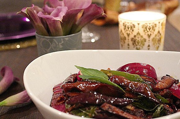 Wambatu Moju or pickled eggplant is a delicious Sinhalese dish (Photo courtesy: Instagram)