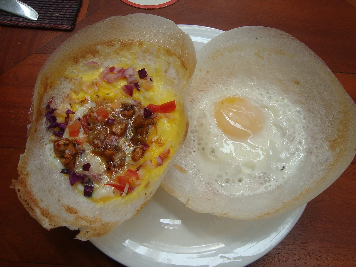Chicken and egg hoppers (Photo: Suktara Ghosh)