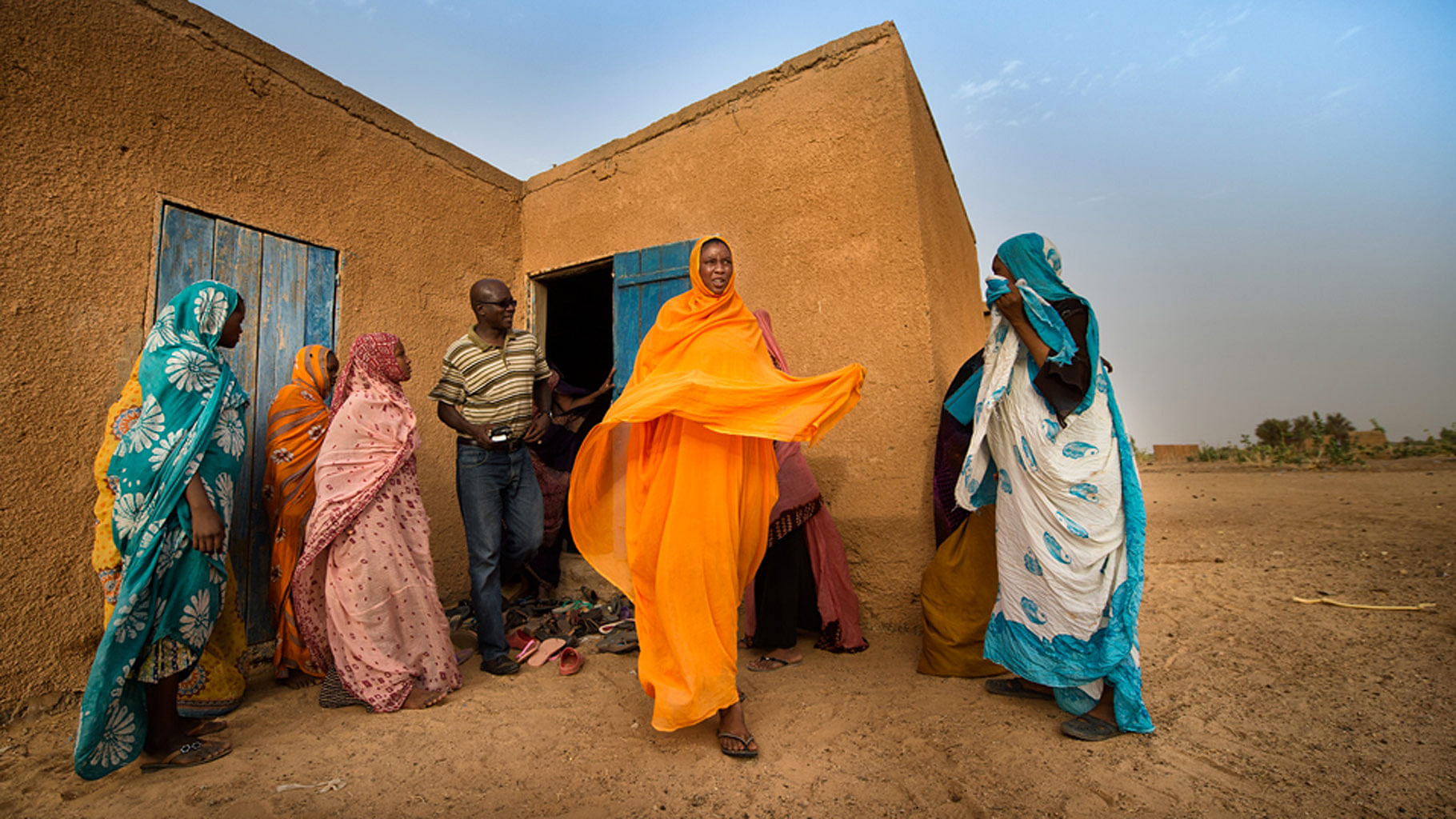 Women in Brakna, southwest Mauritania. (Photo Courtesy: UNICEF/Agron Dragaj) 