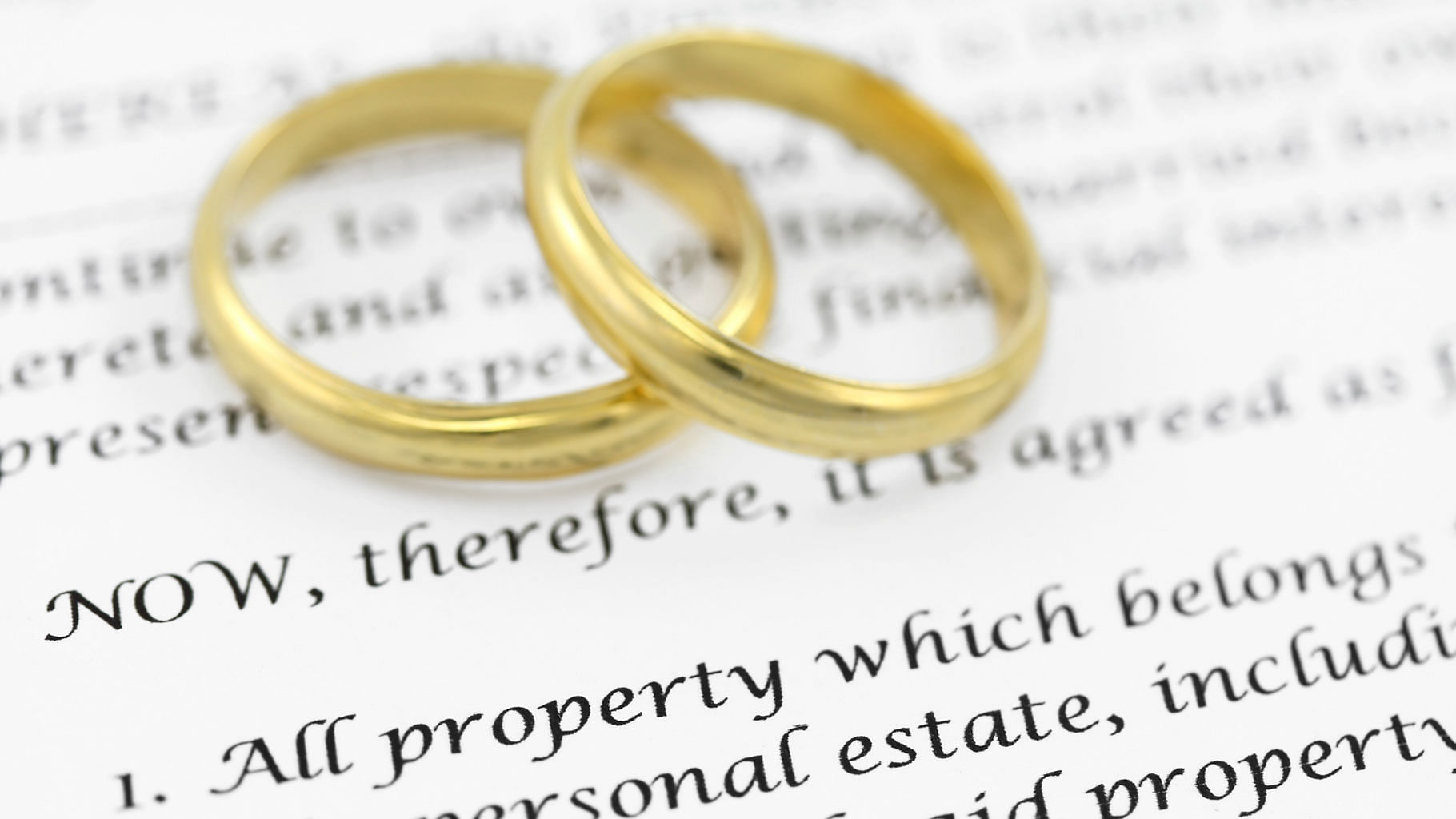 A prenuptial agreement eases the lives of both men and women in case a marriage does not work out. (Photo: iStock photos)
