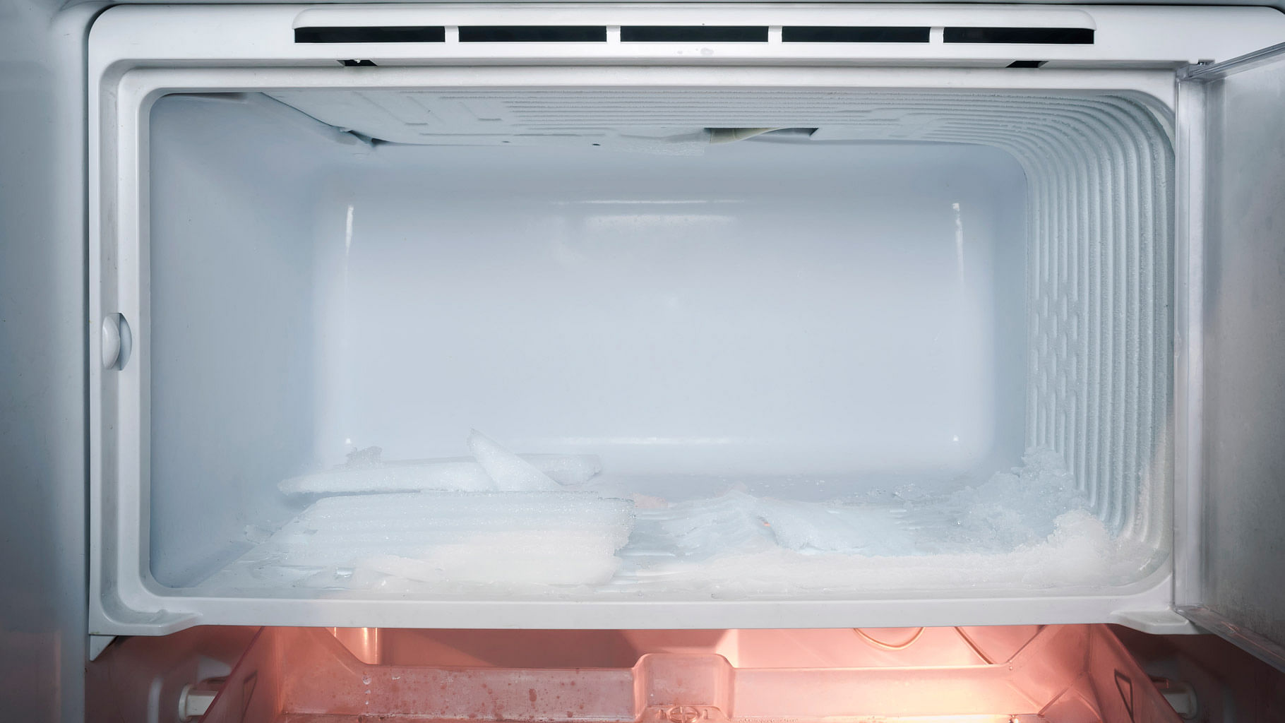 The woman, from North Carolina, bought the freezer for $30 and said that she suspects the body belongs to her neighbour’s elderly mother. Image for representational purposes only. (Photo: iStock)