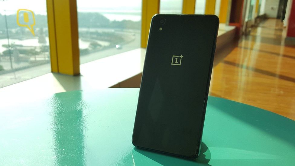 OnePlus continues to lead the premium smartphone segment.&nbsp;