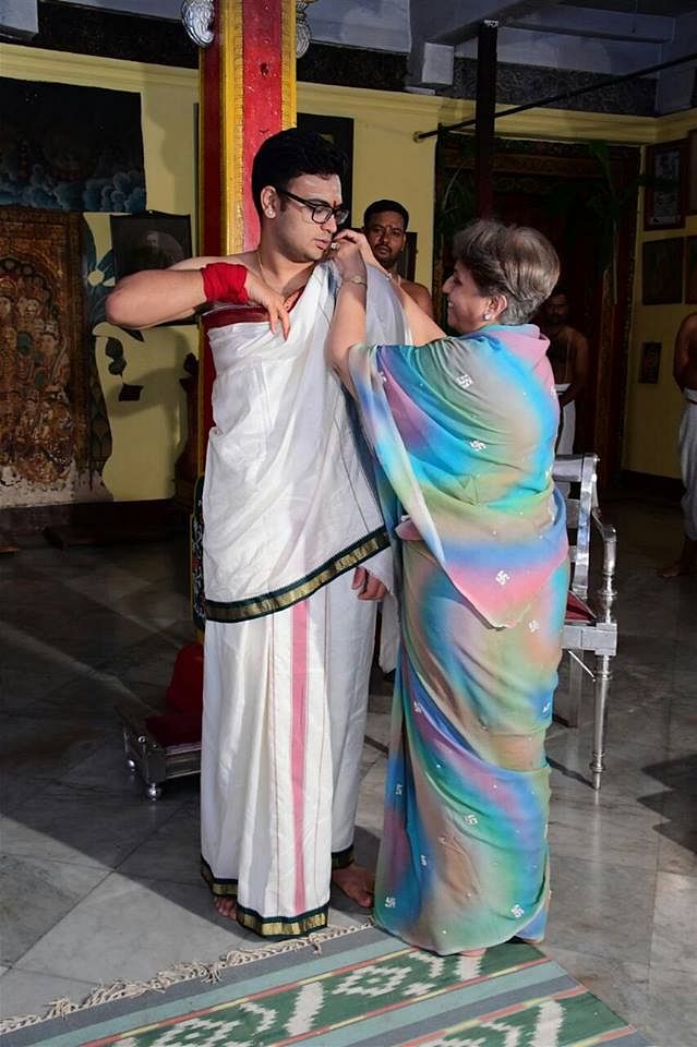 Dazzles Traditional Indian Dress Attire and Wedding Store at Devaraj Urs  Road, Mysuru. MYSORE, KARNATAKA, INDIA Editorial Stock Photo - Image of  glamour, dress: 271664488
