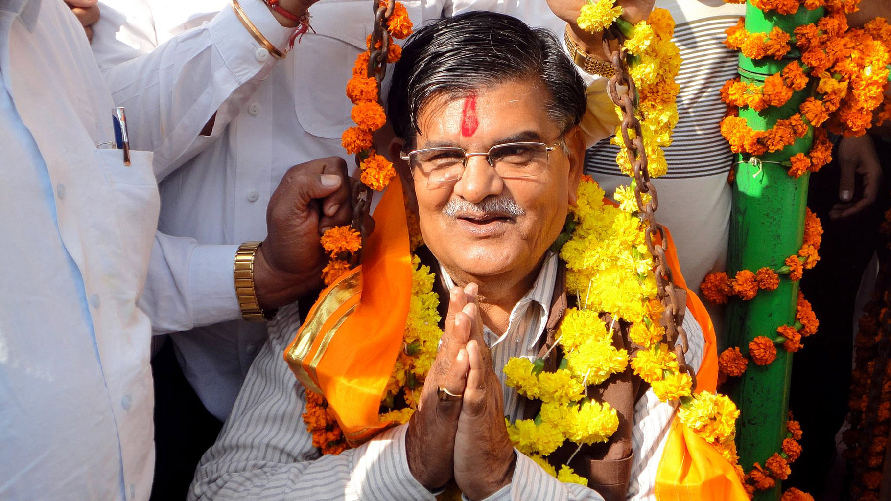 Rajasthan Home Minister, Gulab Chand Kataria. (Photo Courtesy: <a href="https://www.facebook.com/photo.php?fbid=1384525888457775&amp;set=a.1382878118622552.1073741825.100007011310294&amp;type=3&amp;theater">Facebook/ Gulab Chand Kataria</a>)