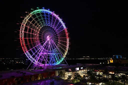 The Orlando Eye Observation Wheel lit up to show solidarity with the queer community. (Photo: AP)