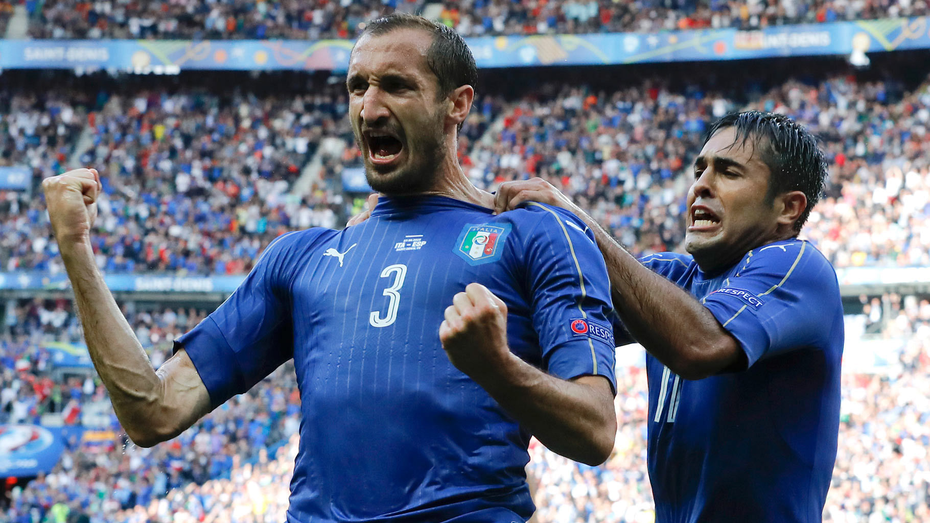 Chiellini and Pelle Score as Italy Knock Holders Spain Out ...