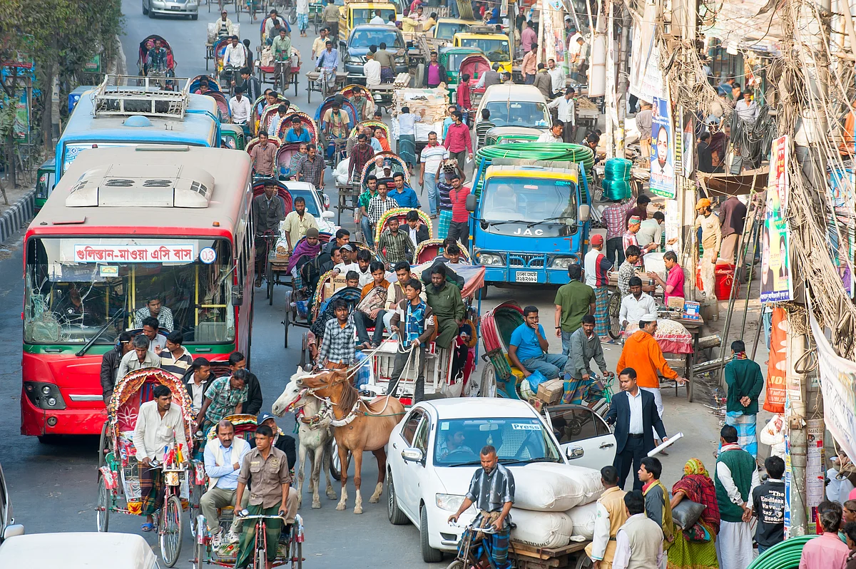 Curbing air pollution is important for addressing health issues in major cities. (Photo: iStock)