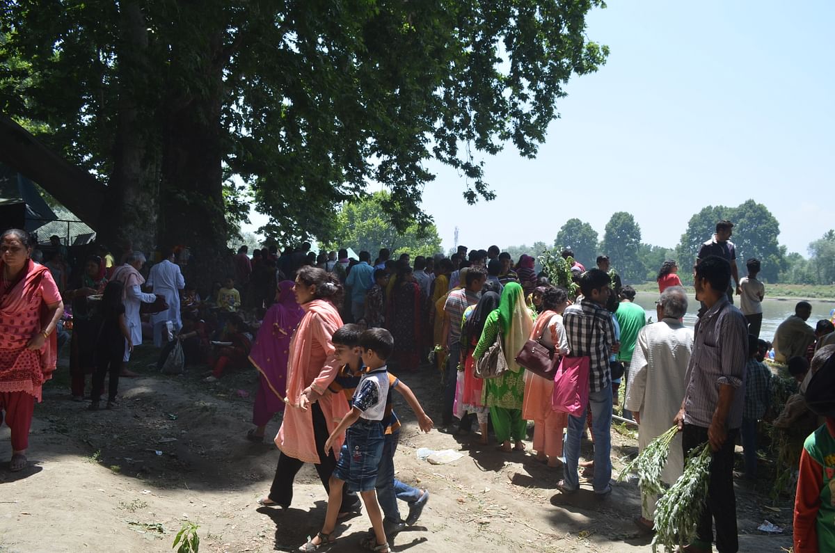 Although most were elderly pilgrims, a  number of youth visited the kumbh mela to take a dip in the holy Sangam.