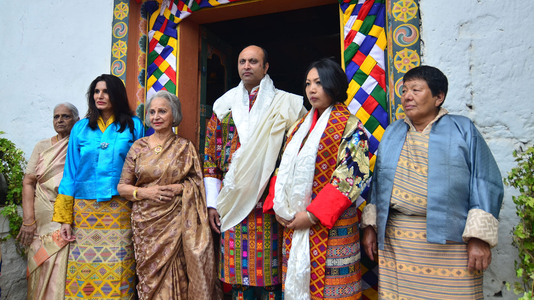(From left) Kashvi beside mother Waheeda Rehman, Sohail Rekhy, Dechhen Pelden, and Dechhen’s mother, Mama Pelden (Photo courtesy: Bhawana Somaaya)