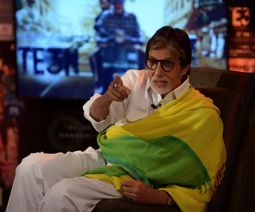 Amitabh Bachchan interacts with film critics post the release of TE3N 