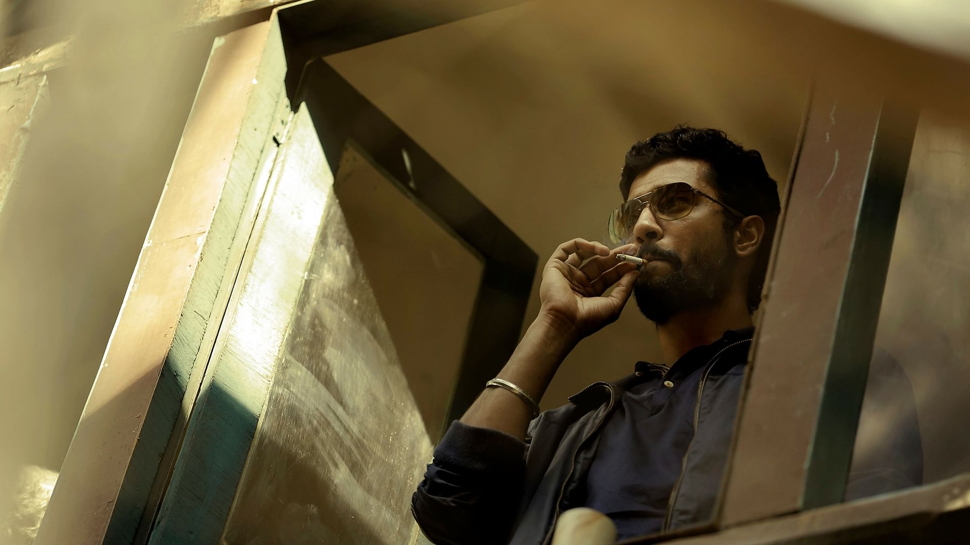 Vicky  Kaushal in a still from <i>Raman Raghav 2.0</i>