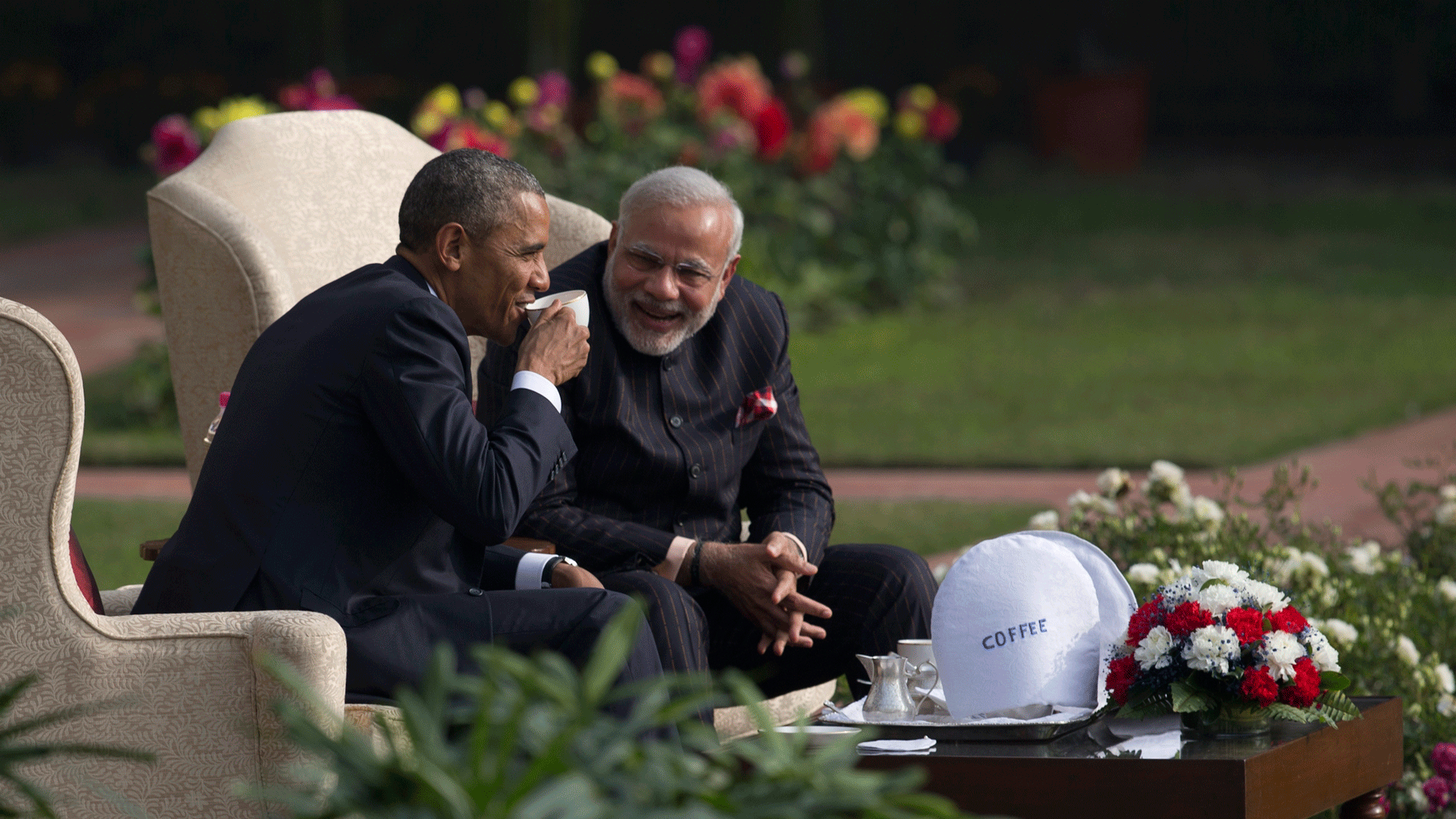 

 In this Sunday, Jan. 25, 2015 file photo, President Barack Obama, left, and Indian Prime Minister Narendra Modi have coffee and tea in the gardens of the Hyderabad House in, New Delhi, India. (Photo: AP)&nbsp;