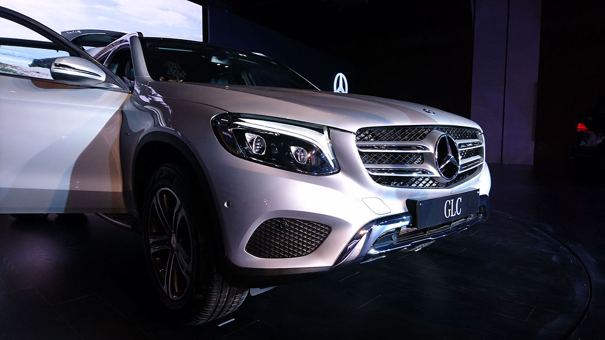 Their fifth model of the year fills the gap between the GLA and the GLE. 