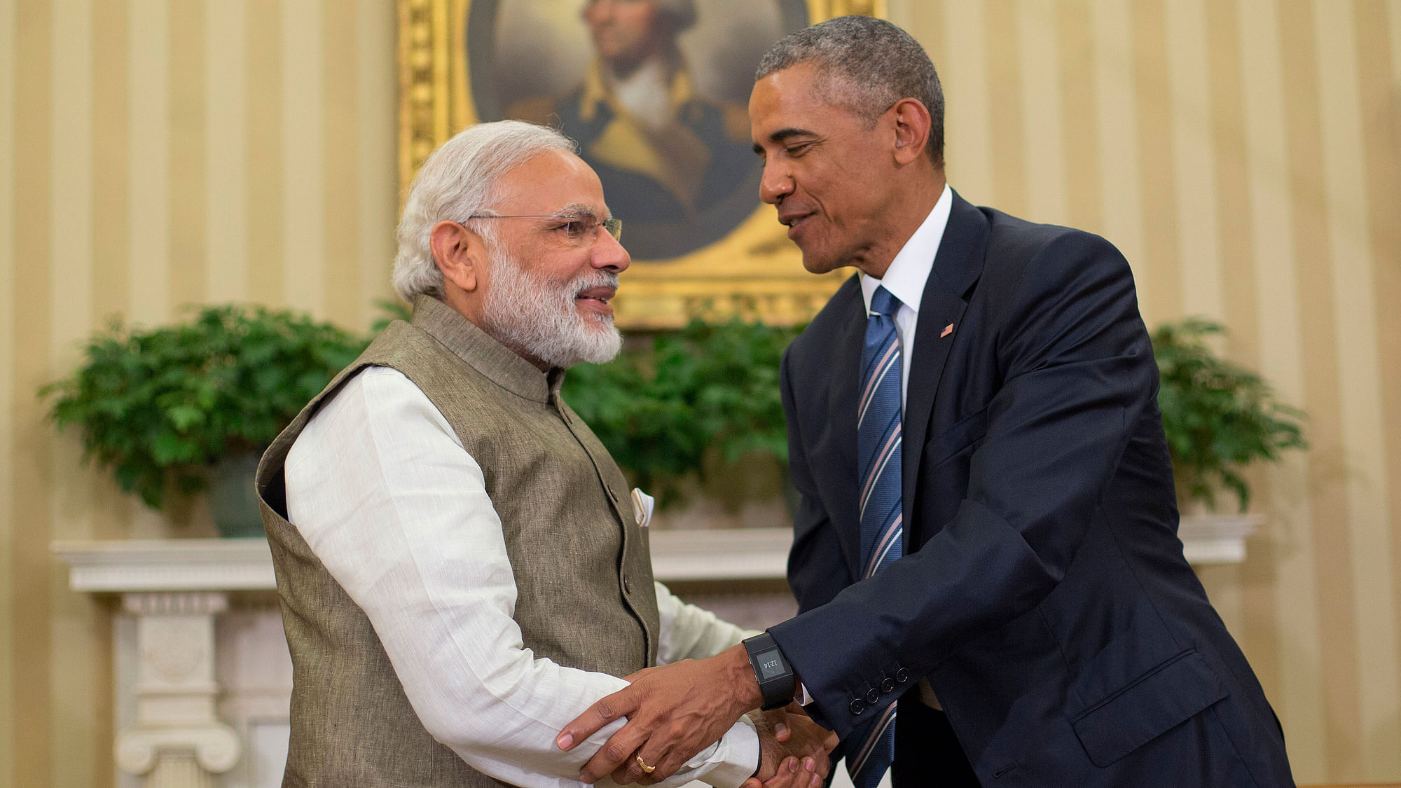 US President Barack Obama and Indian Prime Minister India Narendra Modi shake hands before their meeting in the Oval Office of the White House. (Photo: AP)