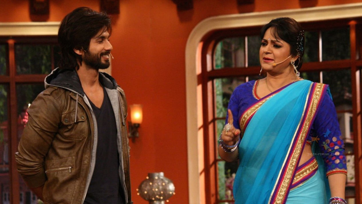 

Shahid Kapoor with Upasana Singh on <i>Comedy Nights With Kapil </i>(Photo courtesy: Colors TV)