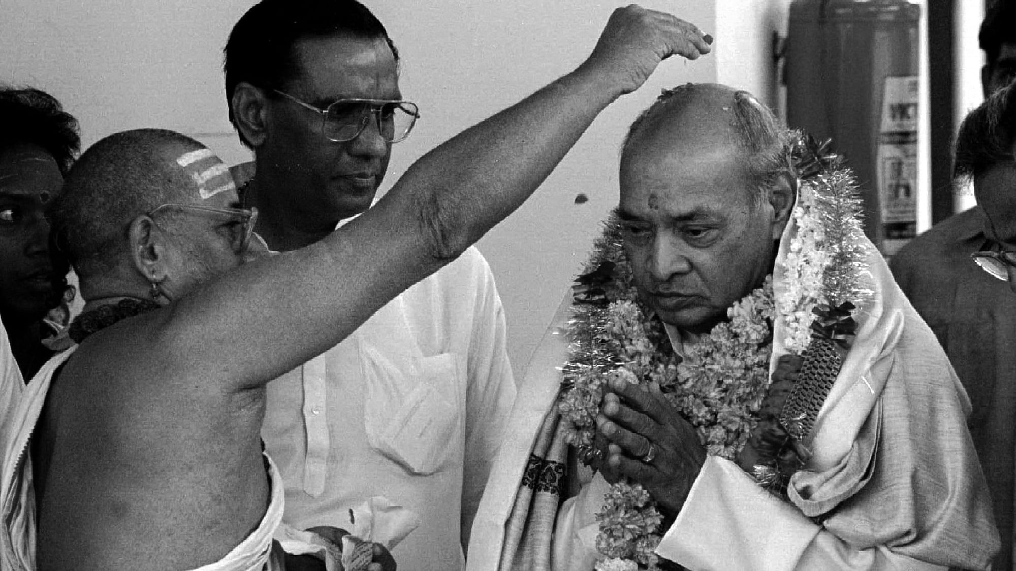 Former PM Narasimha Rao on completing 5 years as Prime Minister.&nbsp;