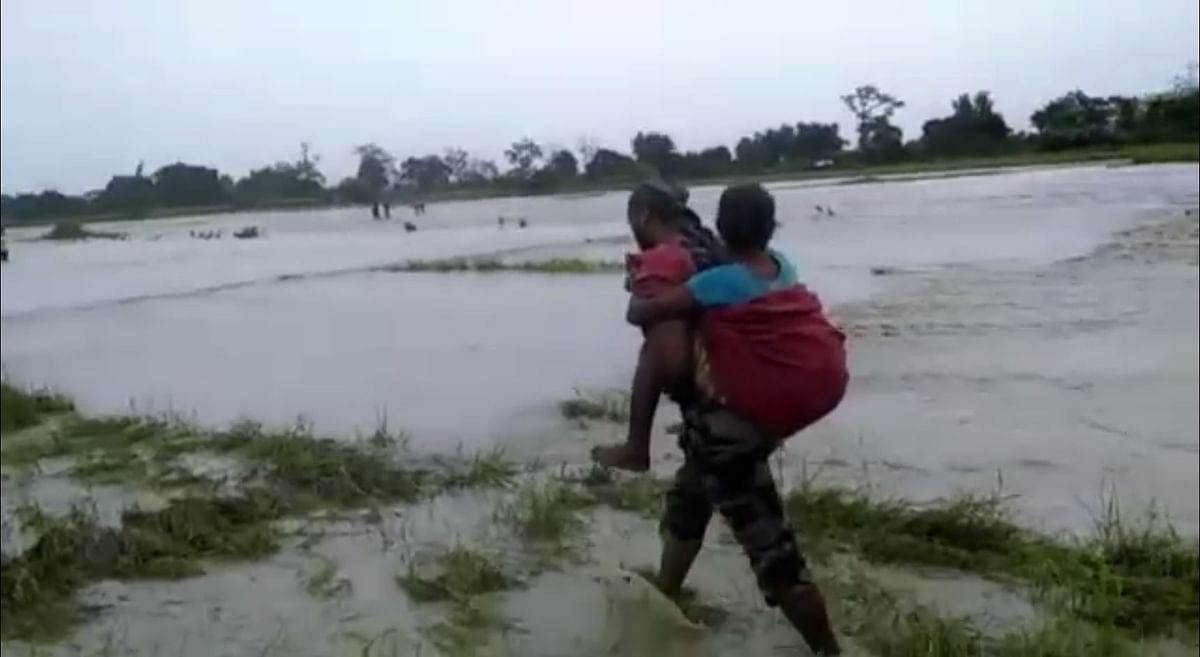 

Brahmaputra and its tributaries have overflown their banks in 14 districts of Assam affecting six lakh people.
