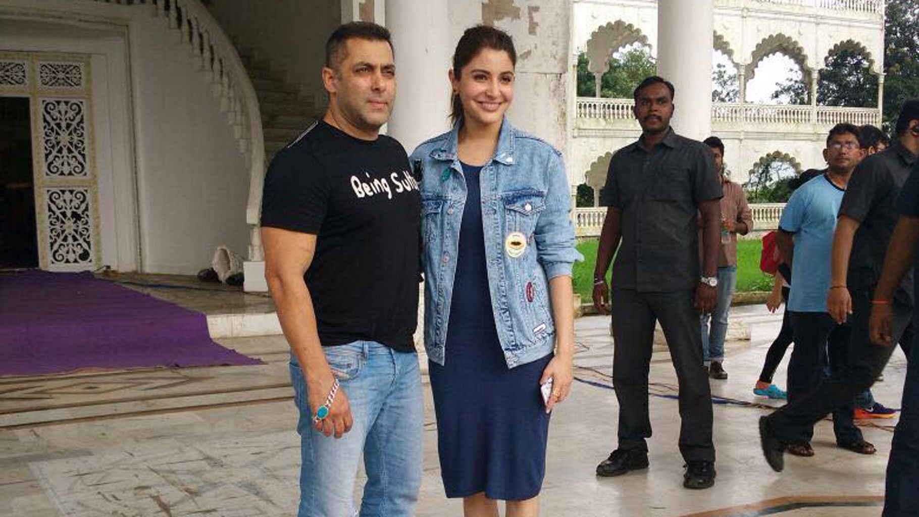 Salman Khan and Anushka Sharma at the <i>Sultan </i>press meet. (Photo: <b>The Quint</b>)