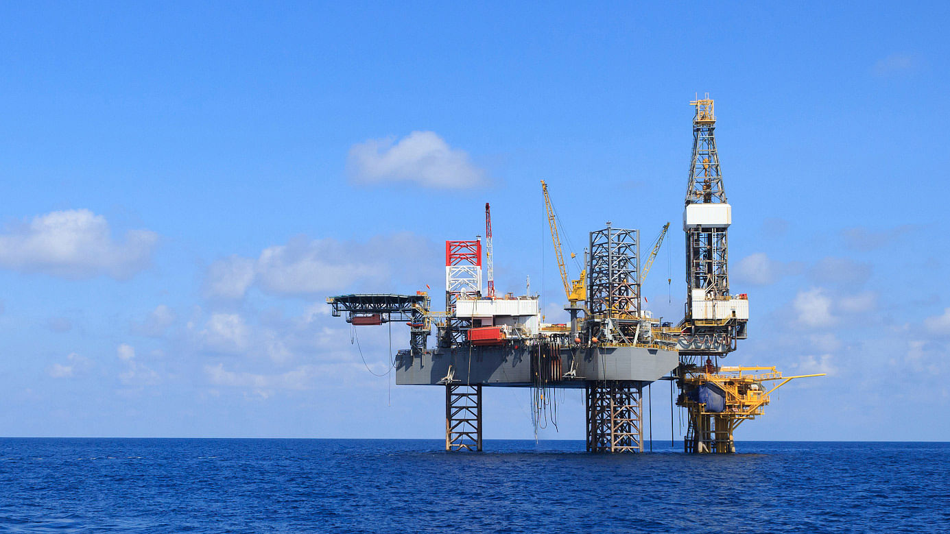 Off shore drilling up jack rig. (Photo: iStockphoto)
