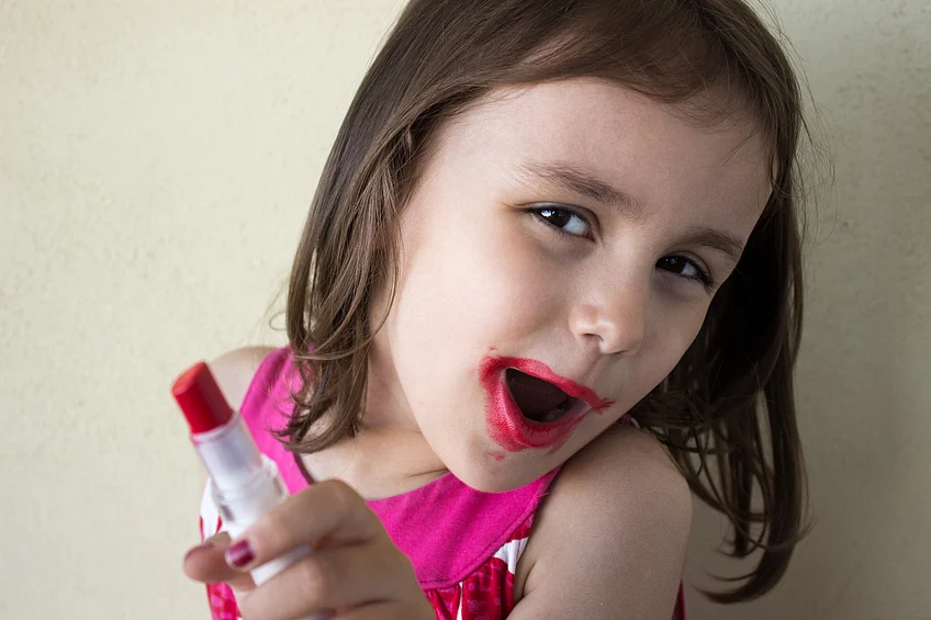 Should I keep a closer eye on her friends – because even friends could gift her that glittery nail paint and that red lipstick and the idea of looking airbrushed at 10? (Photo: iStockphoto)