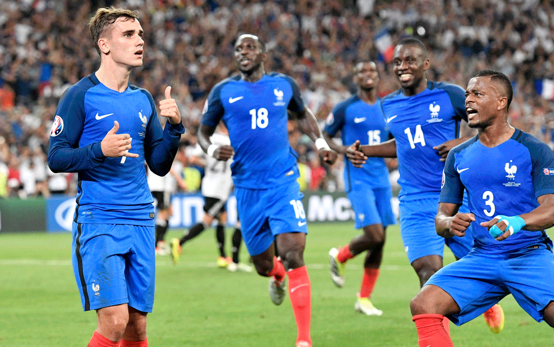 

 Deschamps said he hoped the win would give the French  something to cheer about after a difficult period. 
