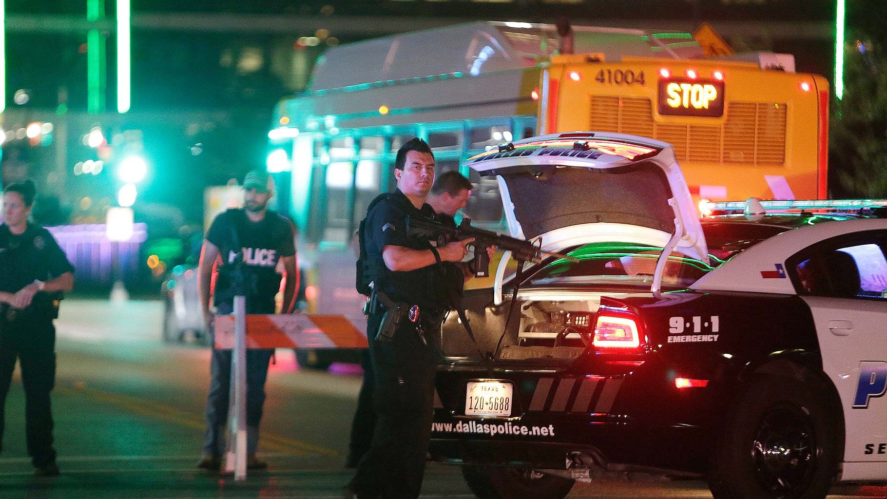 Police block streets in downtown Dallas early as law enforcement investigate the scene of Thursday’s fatal shooting, 8 July. (Photo: AP)