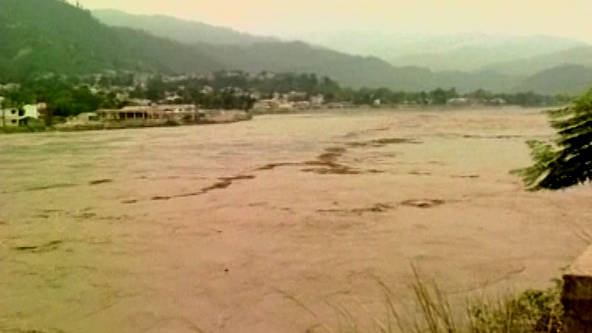 Uttarakhand cloudburst led to the death of atleast 30 people. 