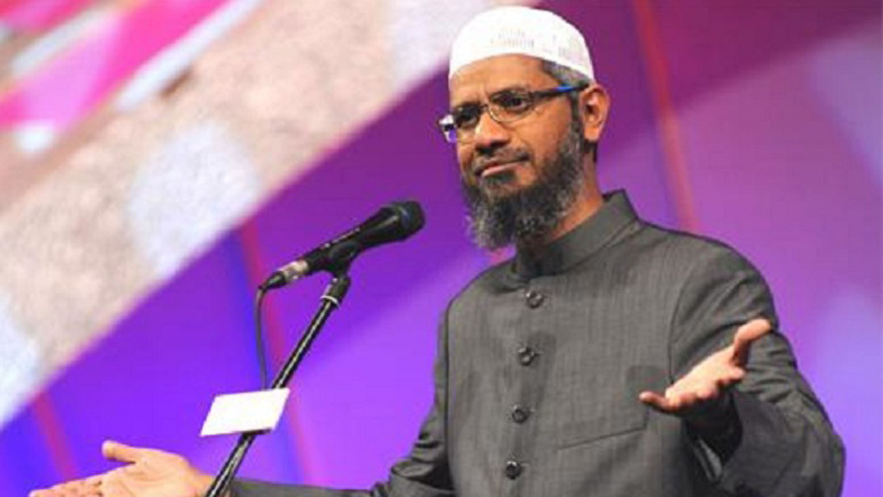 Indian Islamic preacher Zakir Naik allegedly influenced Kerala youth who went missing to join ISIS. (Photo Courtesy: YouTube screengrab)