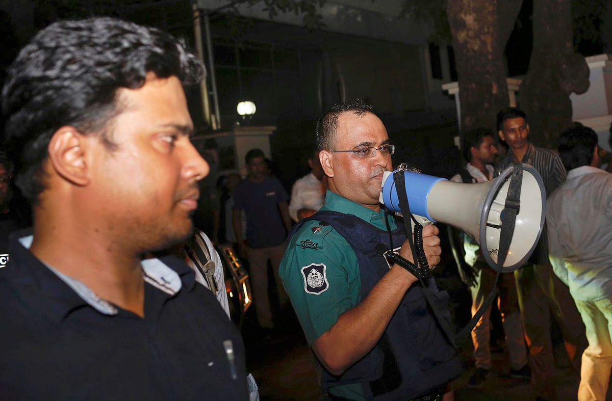 Gunmen stormed the eatery in Dhaka’s high-security Gulshan diplomatic area at around 9:20 pm (local time) on Friday.
